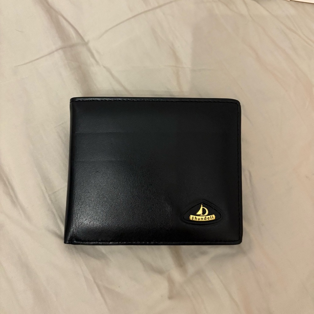 Gift for Dad Husband Grandpa - Men’s Leather Wallet - high quality leather